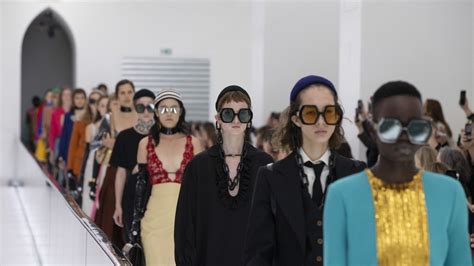 paris fashion week 2020 gucci.